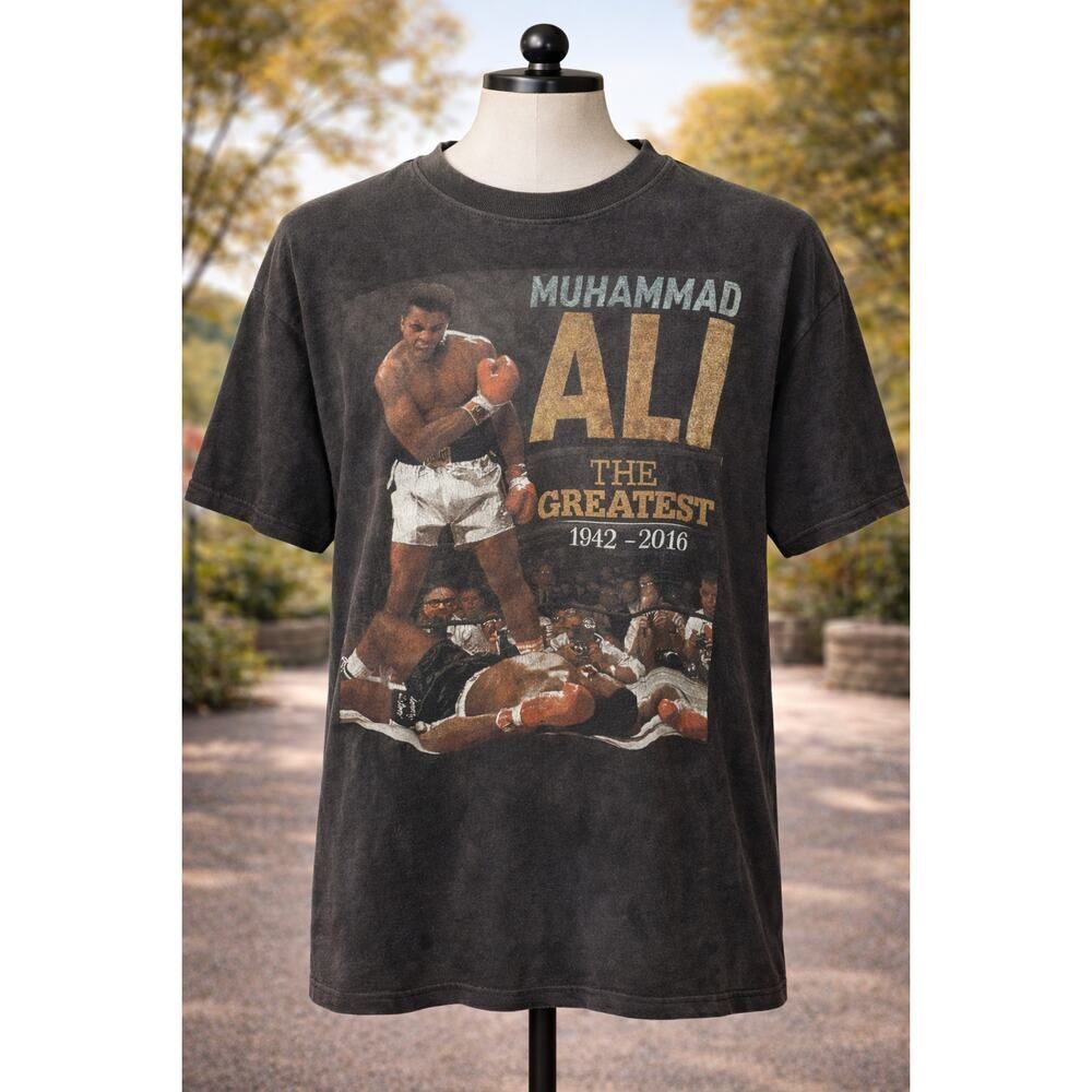 Muhammad Ali “The Greatest” Graphic Tee USA Made KEYA Size M